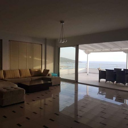 Ferienwohnung Sea Front Penthouse Sarandë Exterior foto