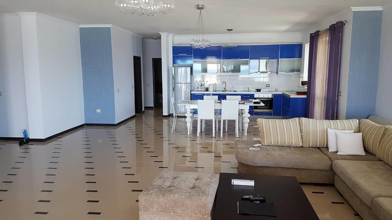Ferienwohnung Sea Front Penthouse Sarandë Exterior foto