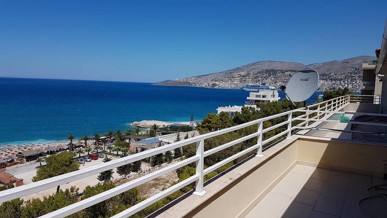 Ferienwohnung Sea Front Penthouse Sarandë Exterior foto